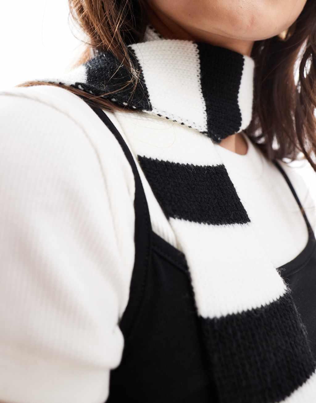 Glamorous knitted skinny scarf in black and white stripe Product Image