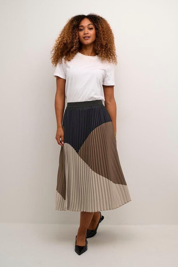 CUbetty Skirt Product Image