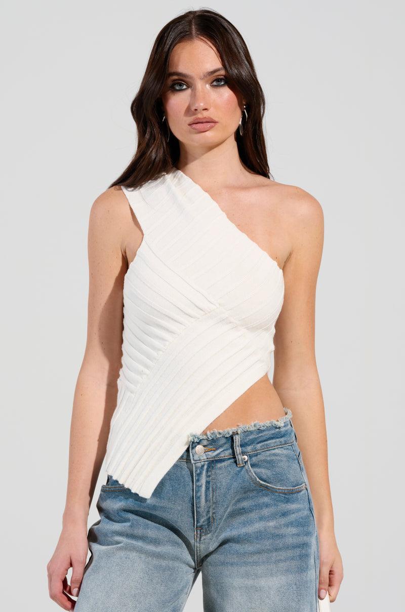 HONEY PLZ SWEATER TANK TOP Product Image