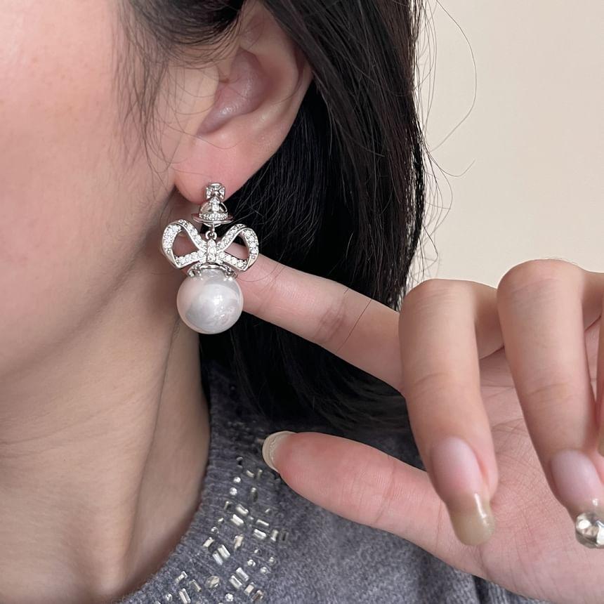 Faux Pearl Drop Earring Product Image