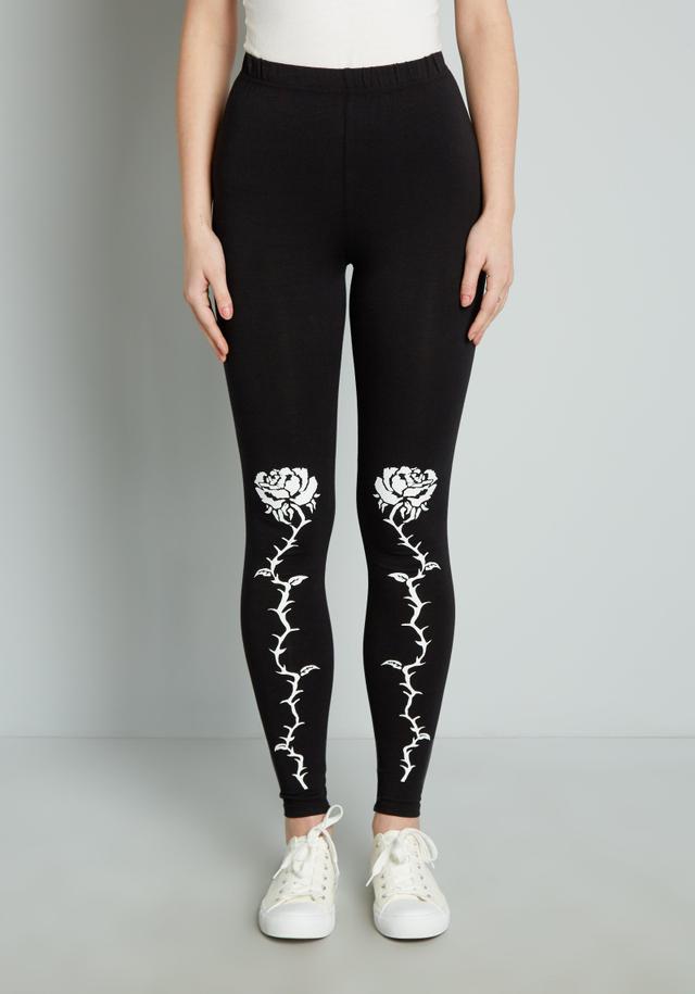 Rose Toward The Sky Leggings Product Image