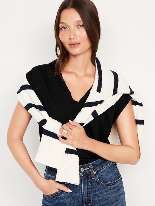 Sleeveless V-Neck Top Product Image