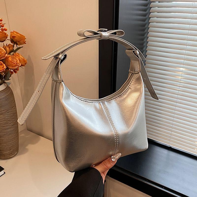 Bow Shoulder Bag Product Image