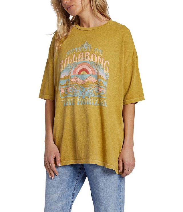 Billabong Sunrise On The Beach Oversized Fit Graphic T-Shirt Product Image