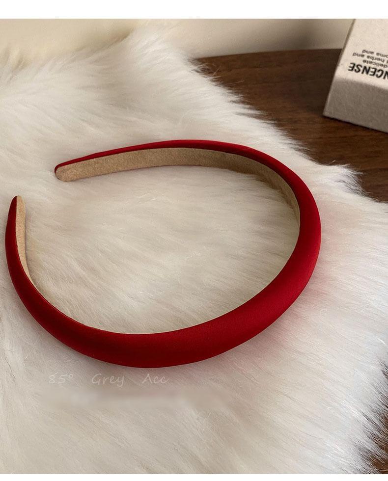 Plain Velvet Headband Product Image