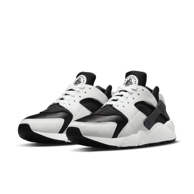 Nike Air Huarache Sneaker Product Image