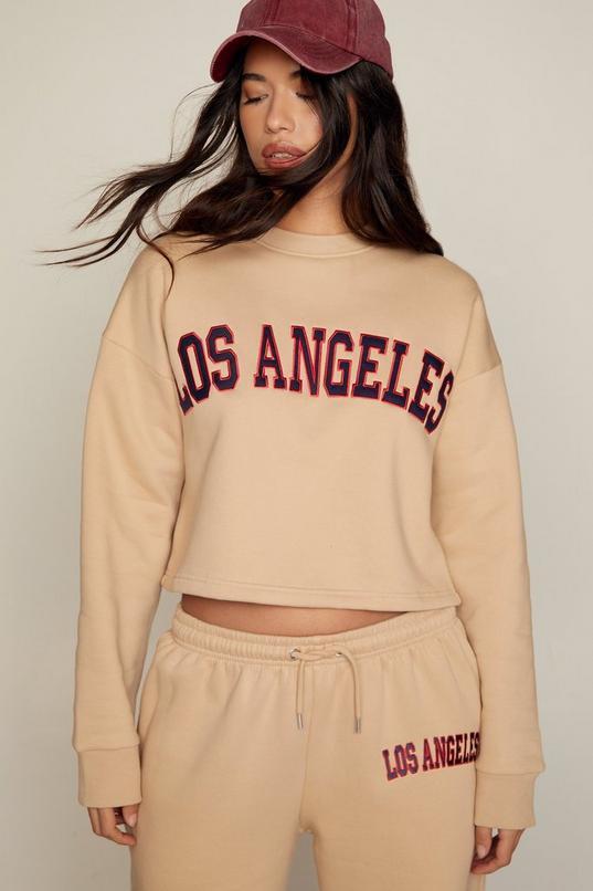 Los Angeles Graphic Cropped Sweatshirt Product Image