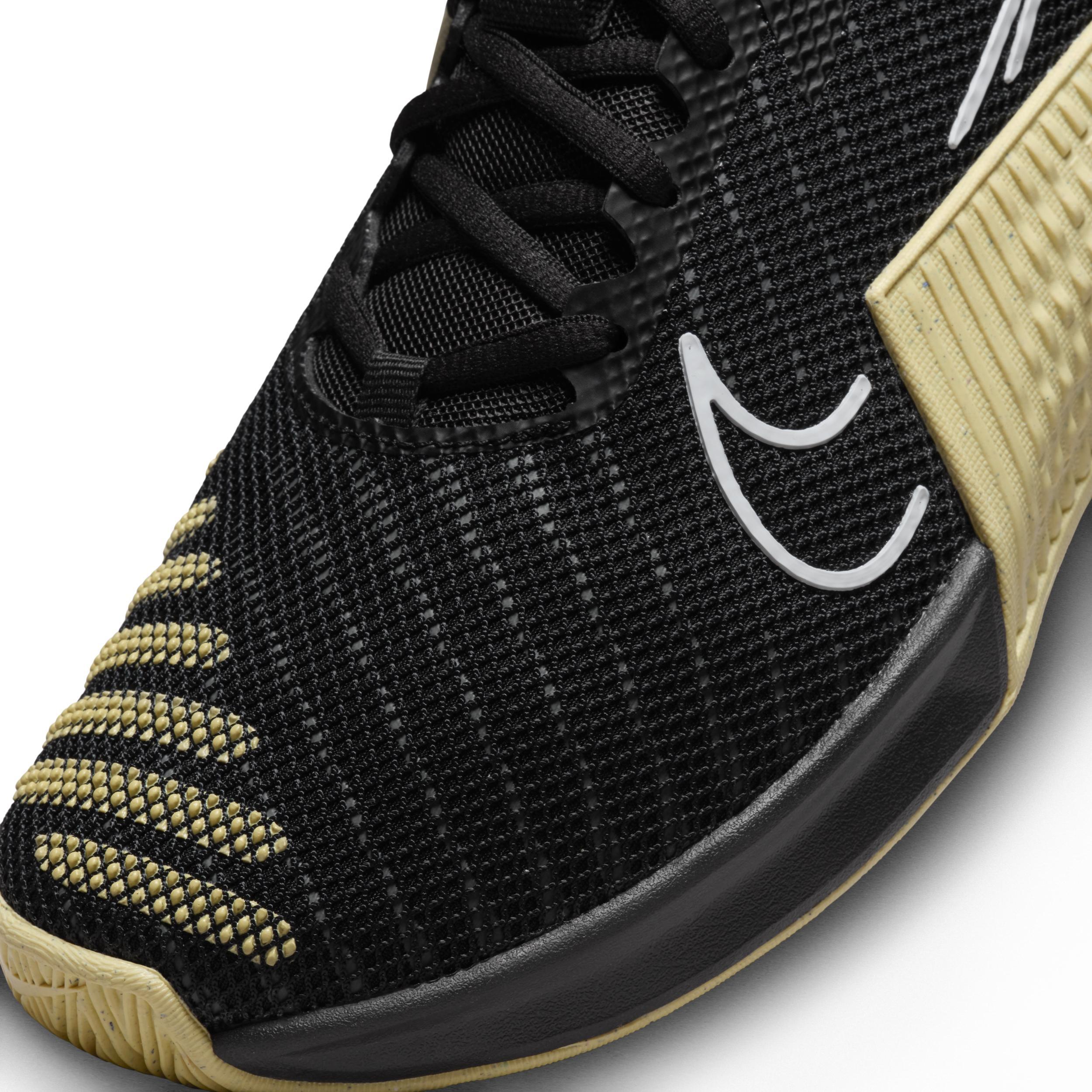 Nike Men's Metcon 9 (Team) Workout Shoes Product Image