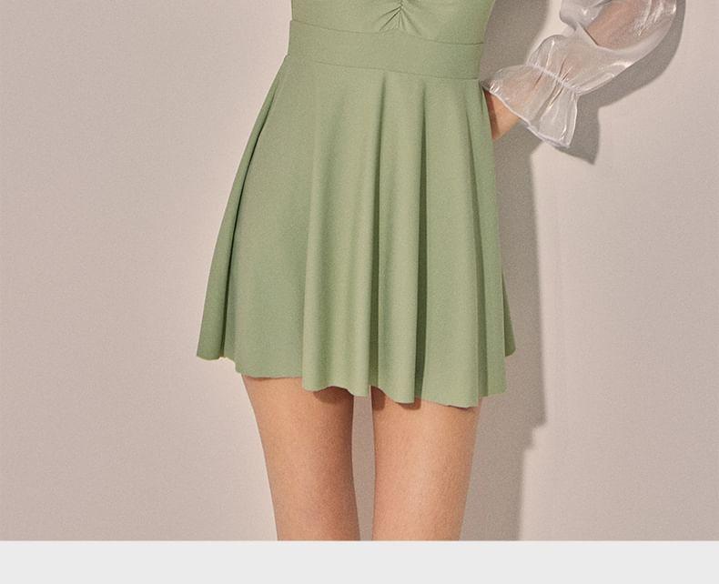 Puff-Sleeve Two Tone Ruffle Swim Dress Product Image