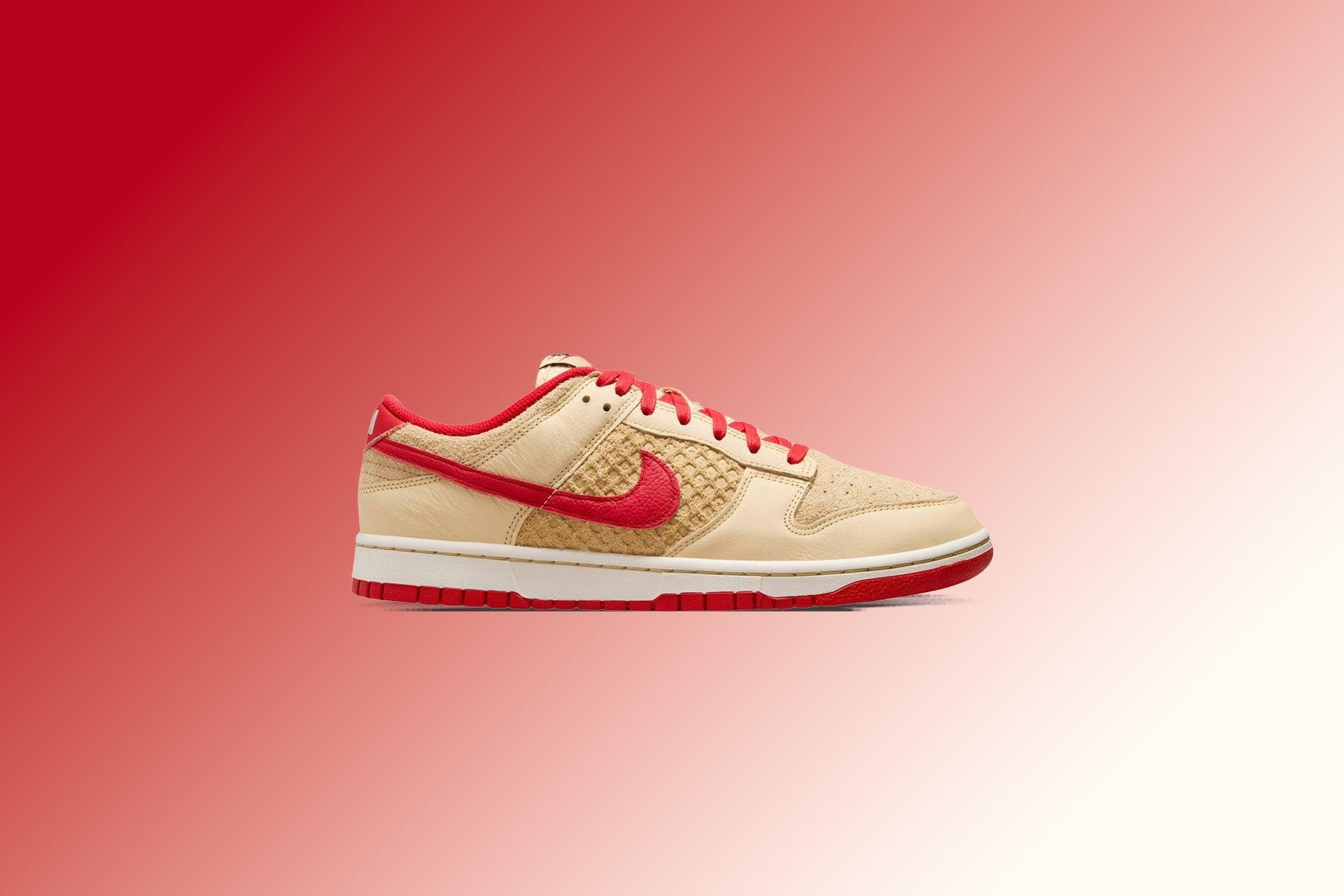 Dunk Low Retro SE 'Strawberry Waffle' - Pale Vanilla/University Red/Sail/Wheat Male Product Image