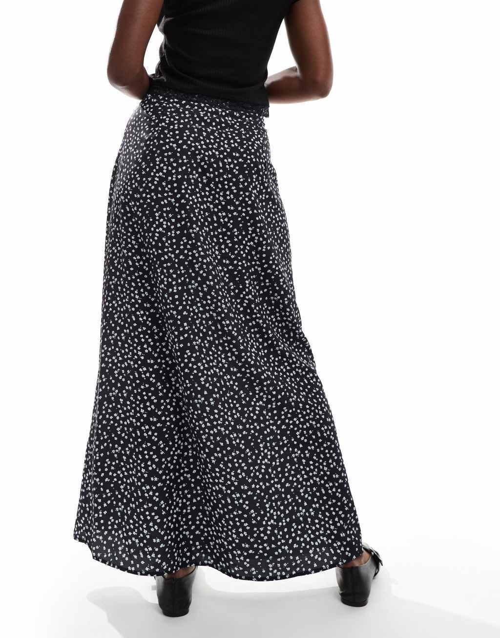 Daisy Street button down maxi skirt in black ditsy floral Product Image