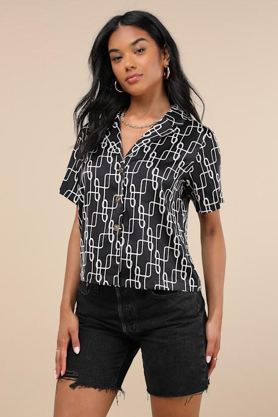 Intricate Aesthetic Black and White Abstract Print Button-Up Top Product Image