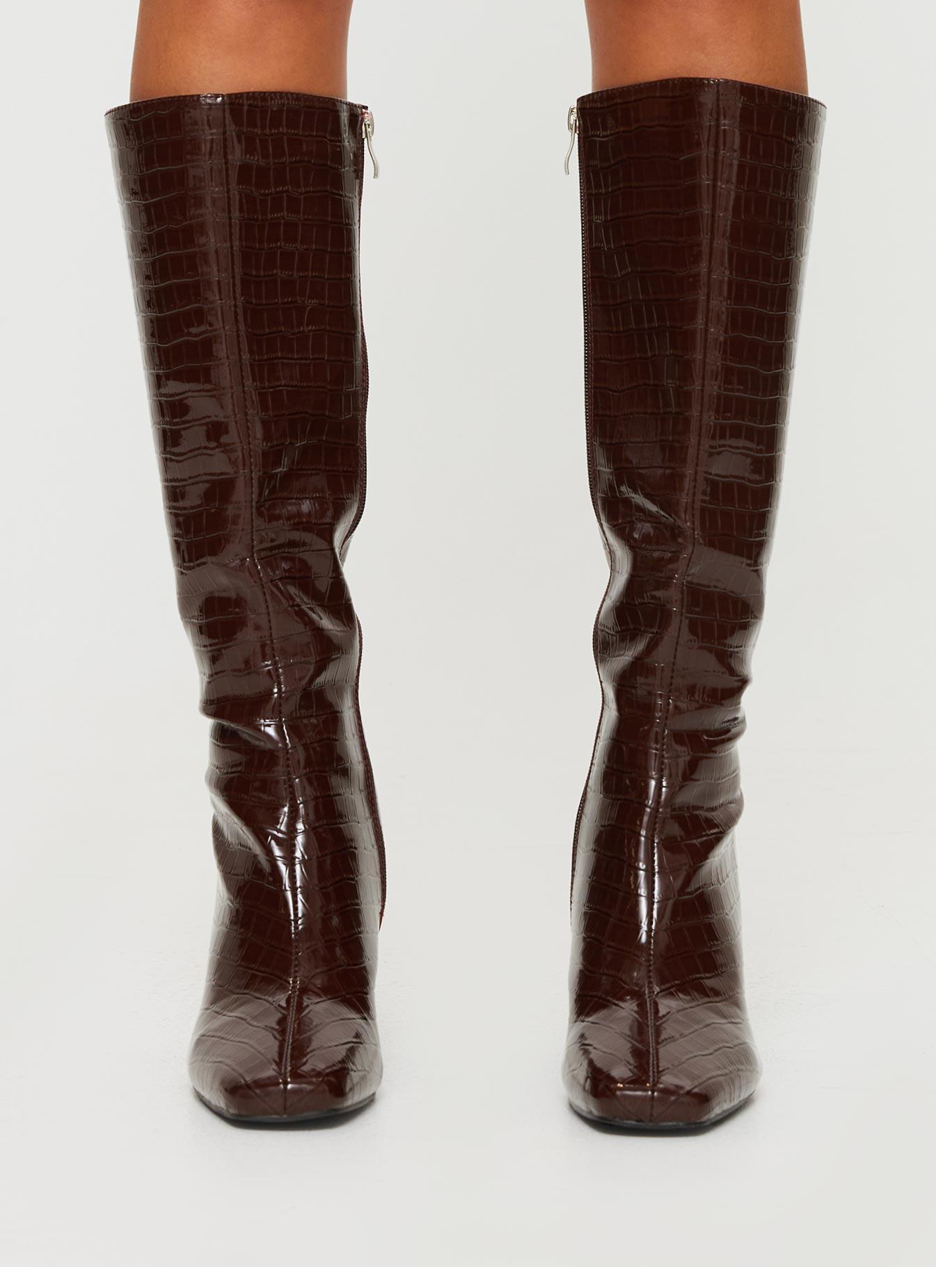 Alexx Knee High Boots Burgundy Product Image