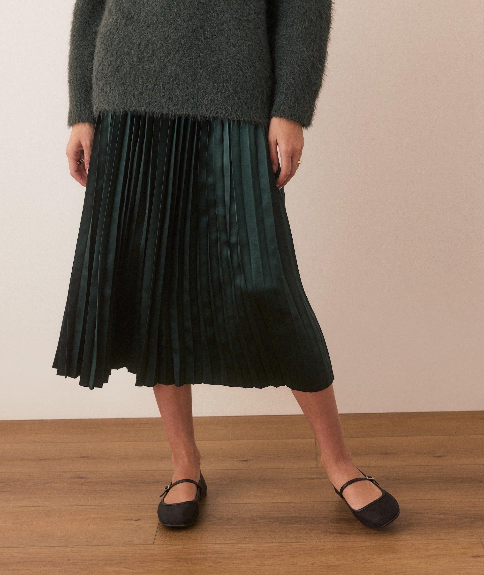 Chelsea Pleated Midi Skirt Product Image