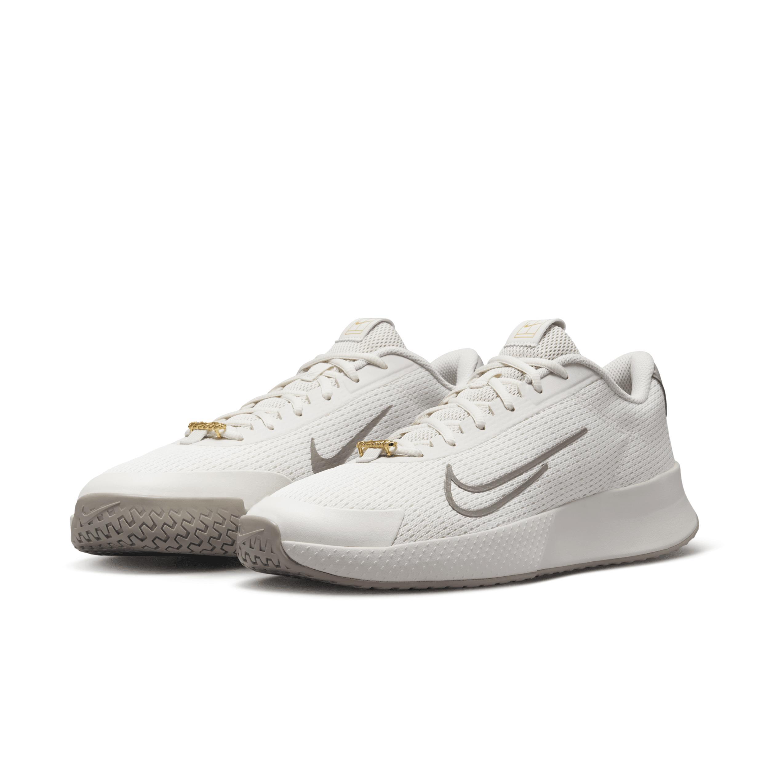 Nike Men's Court Vapor Lite 2 Premium Hard Court Tennis Shoes Product Image