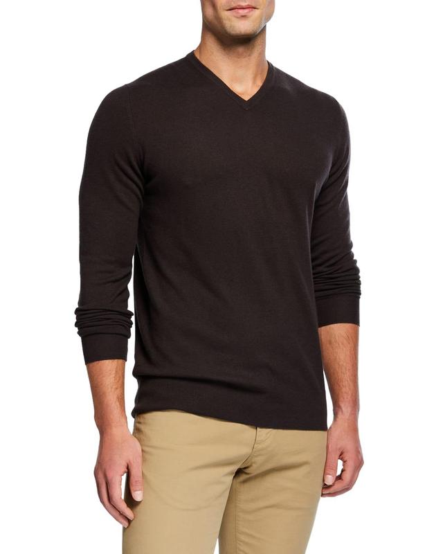 Mens Cashmere V-Neck Sweater Product Image