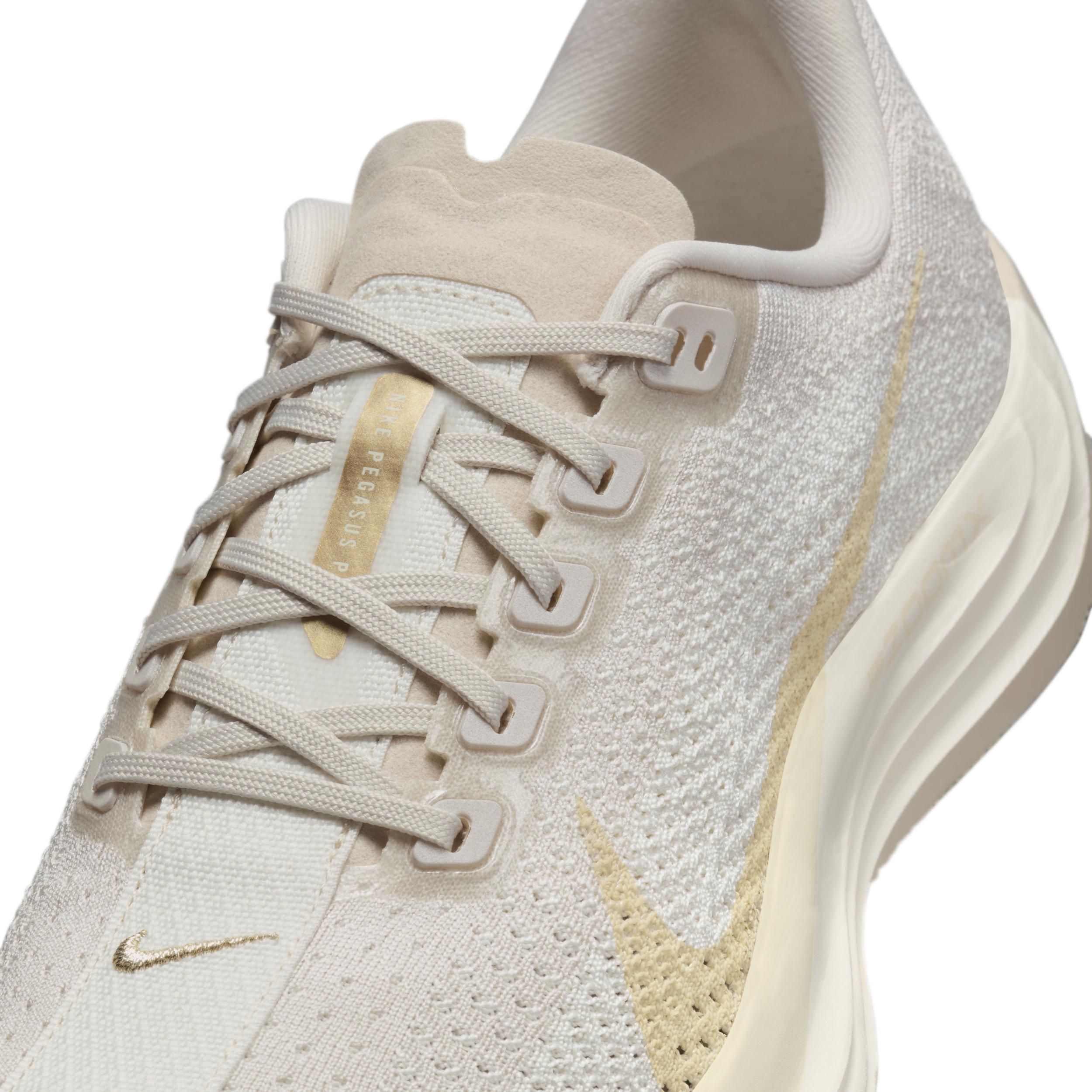 Nike Women's Pegasus Plus Road Running Shoes Product Image