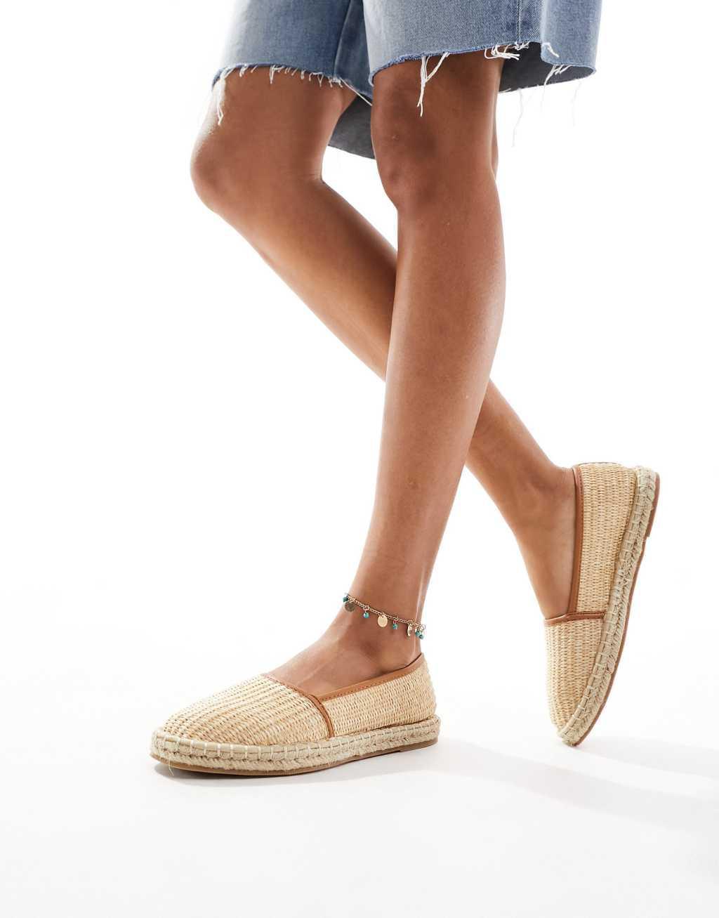 ASOS DESIGN Joey closed toe espadrilles in natural raffia Product Image