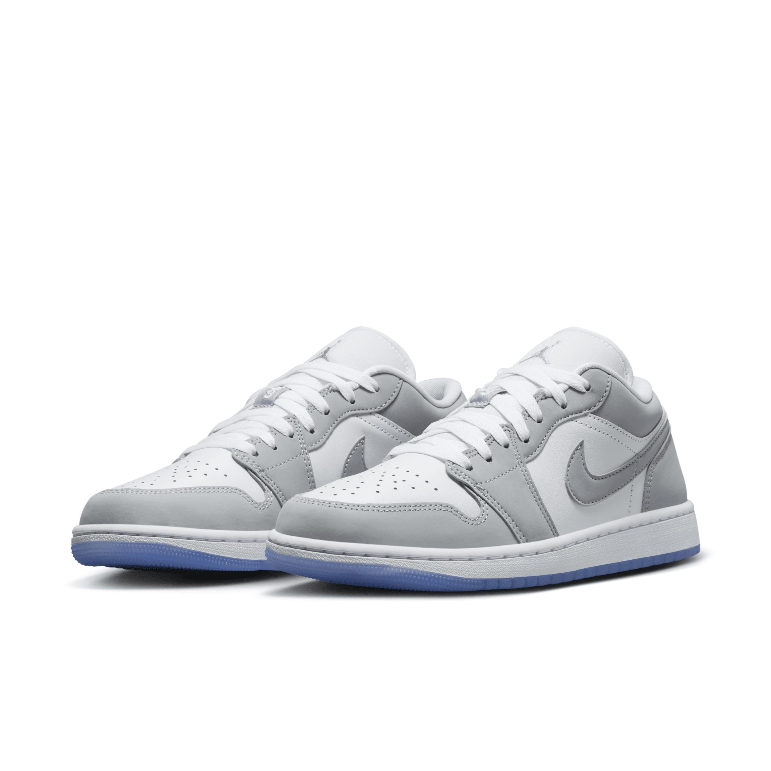 Women's Air Jordan 1 Low Shoes Product Image