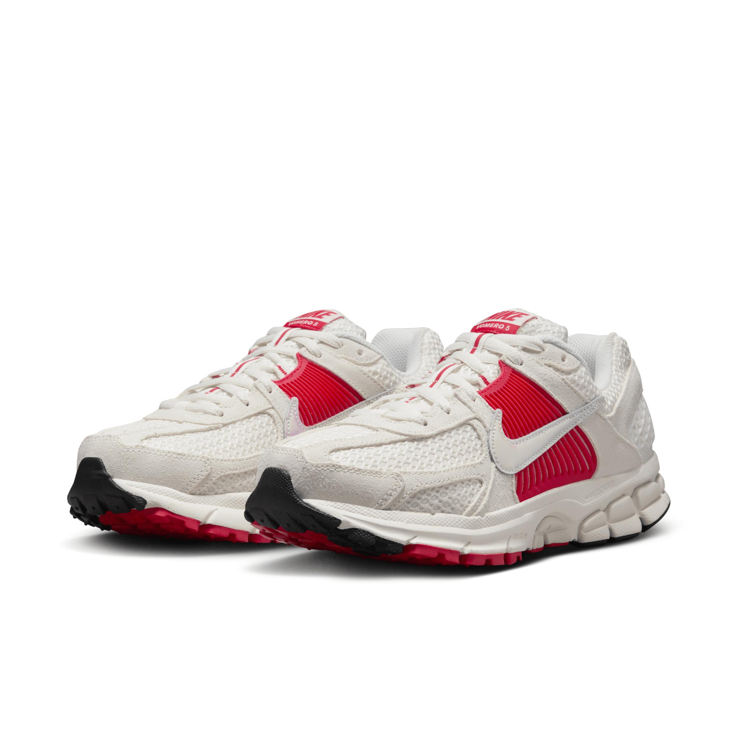 Nike Women's Zoom Vomero 5 Shoes Product Image