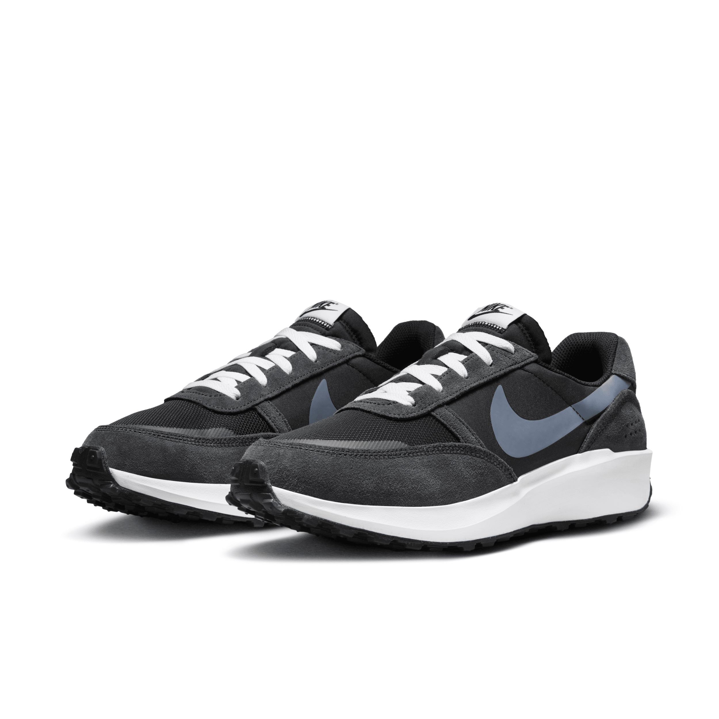 Nike Men's Waffle Nav Shoes Product Image