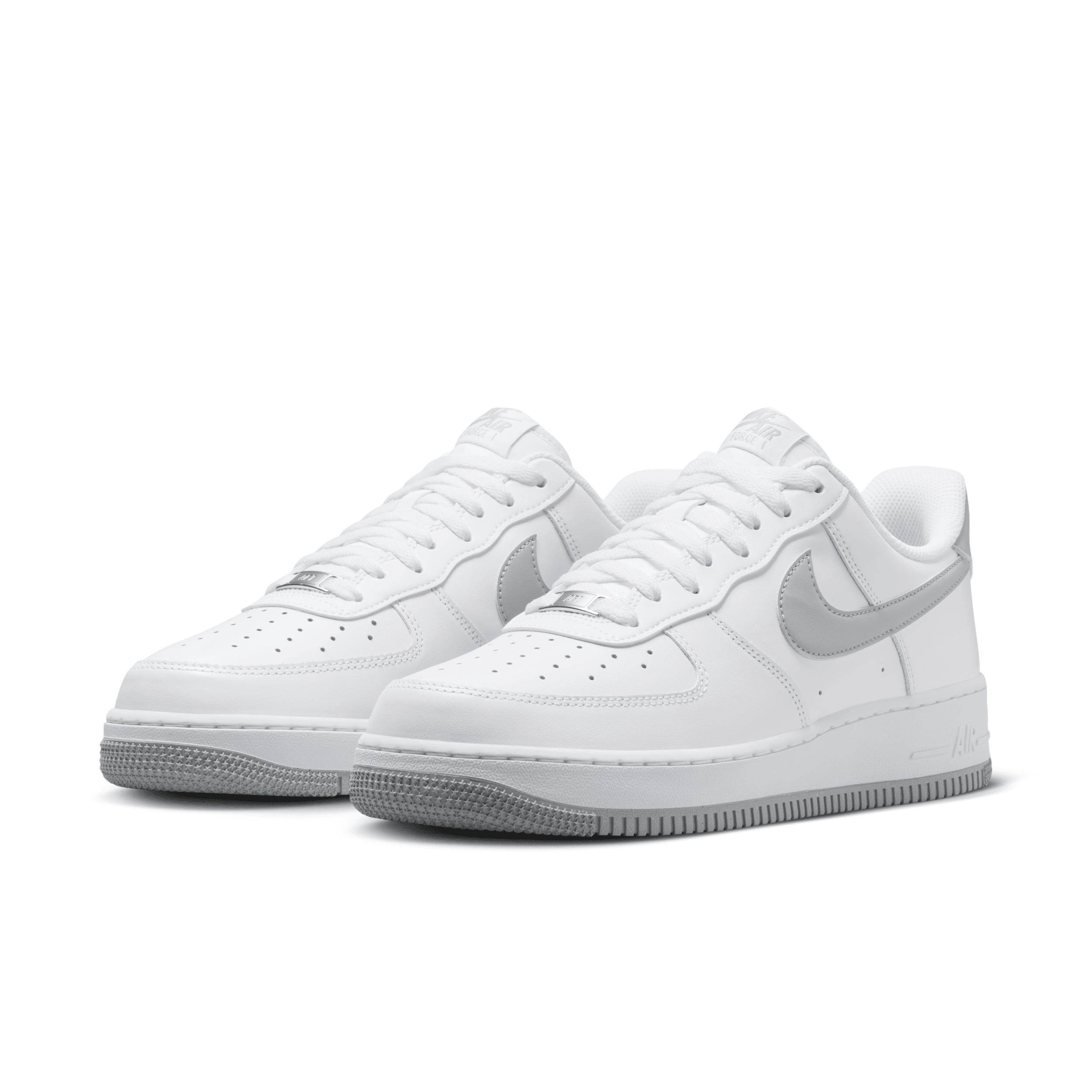 Nike Men's Air Force 1 '07 Shoes Product Image