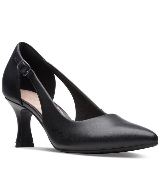 Clarks Womens Kataleyna Rae Side-Cutout Comfort Pumps Womens Shoes Product Image