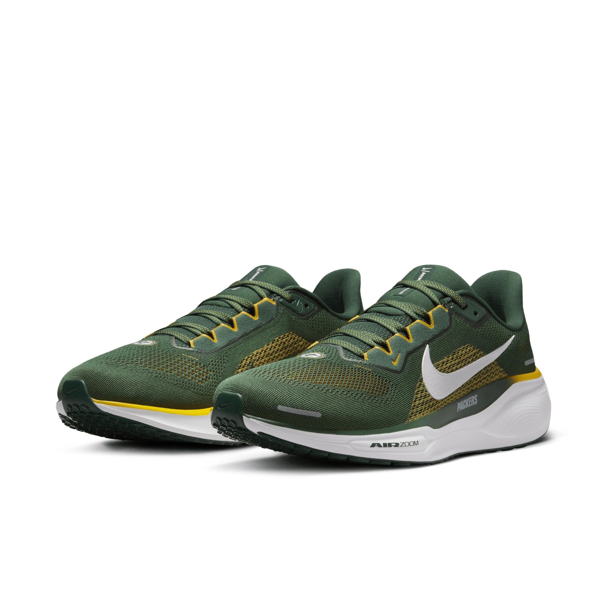 Nike Men's Pegasus 41 NFL Green Bay Packers Road Running Shoes Product Image