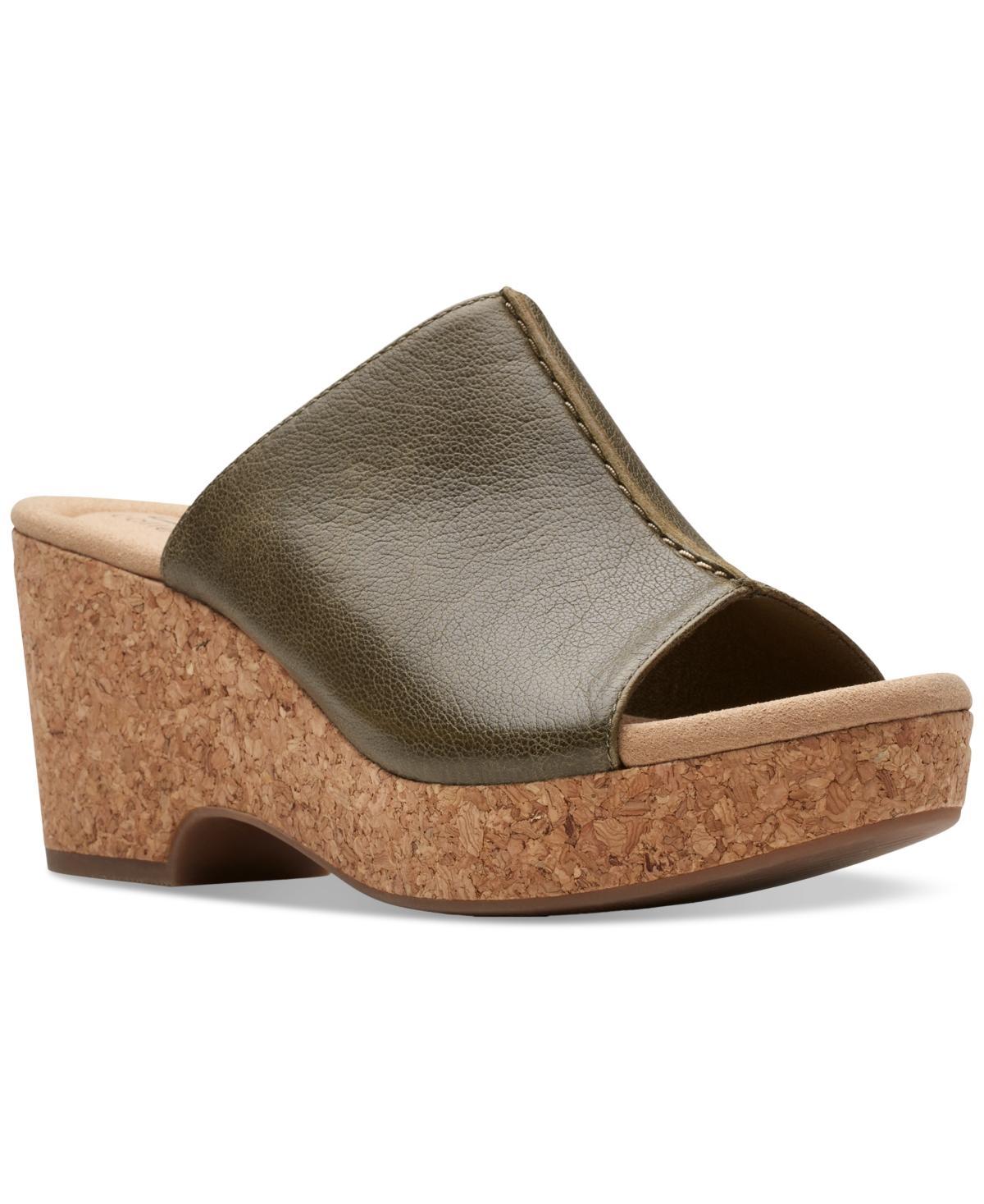 Clarks Giselle Orchid Leather) Women's Sandals Product Image