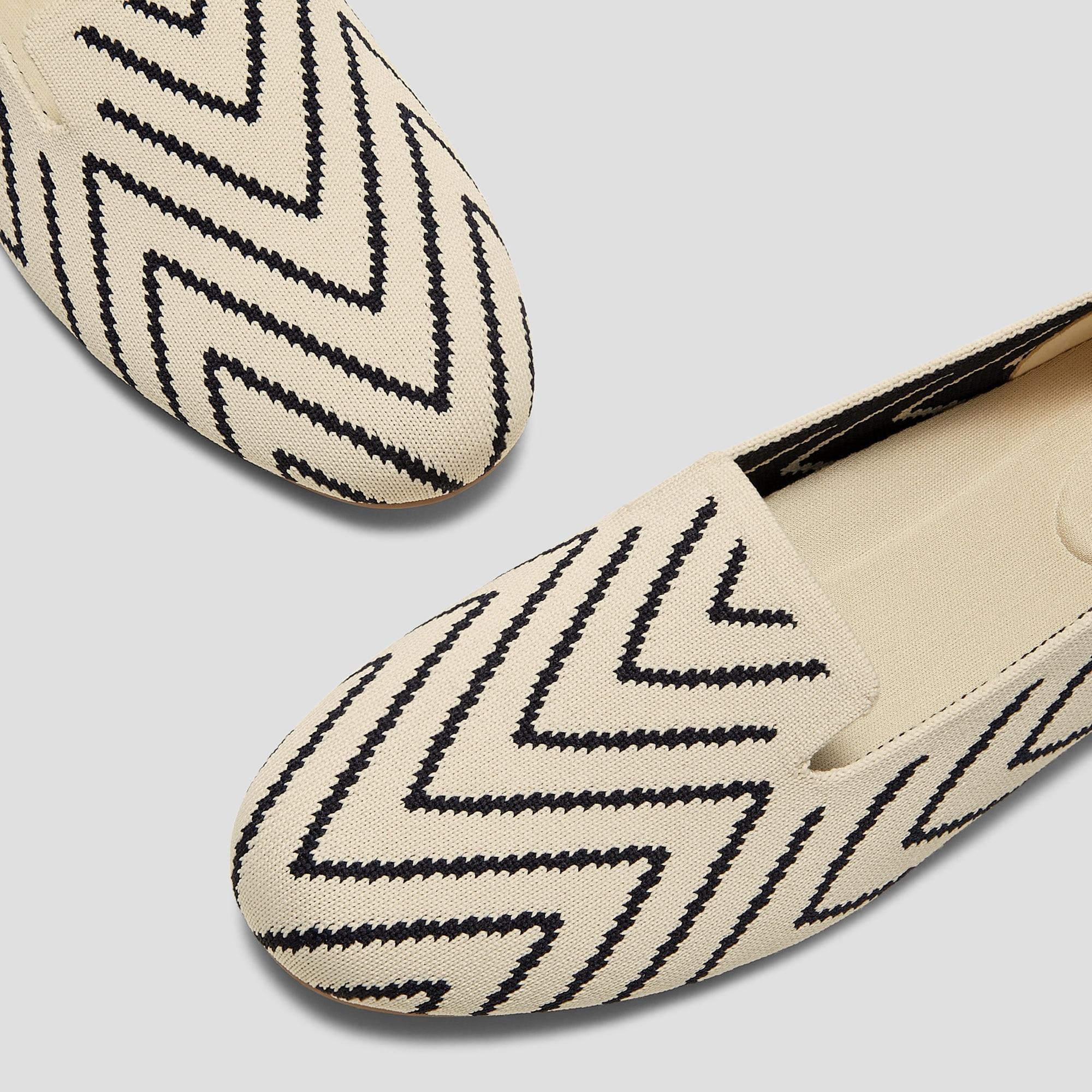 Round-Toe Embroidered Loafers (Audrey) Product Image