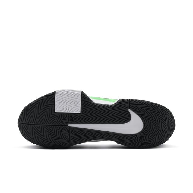 Nike Men's GP Challenge Pro Hard Court Tennis Shoes Product Image