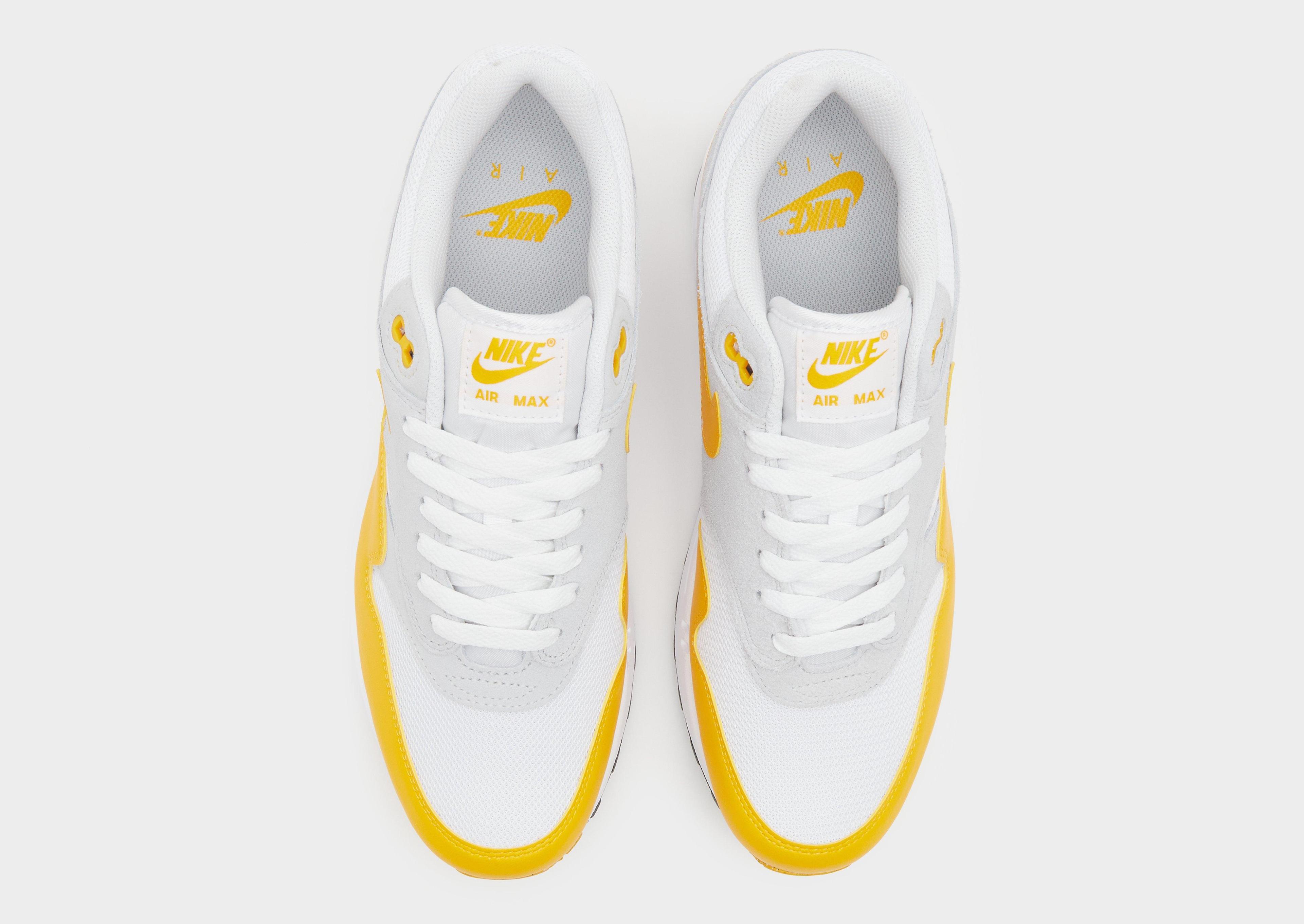 Nike Air Max 1 Product Image