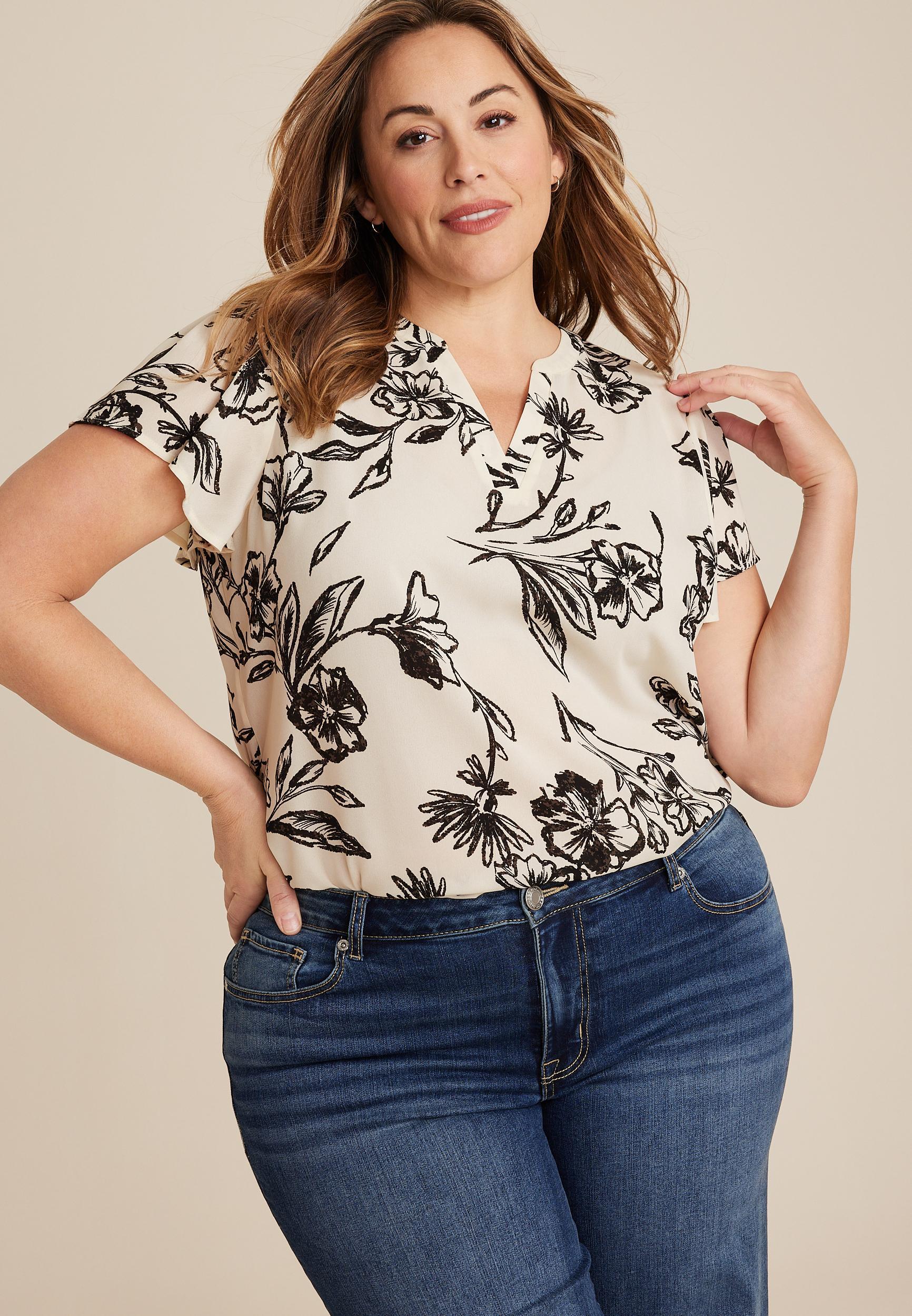 Maurices 4X Plus Size Womens Atwood Flutter Sleeve Blouse Product Image