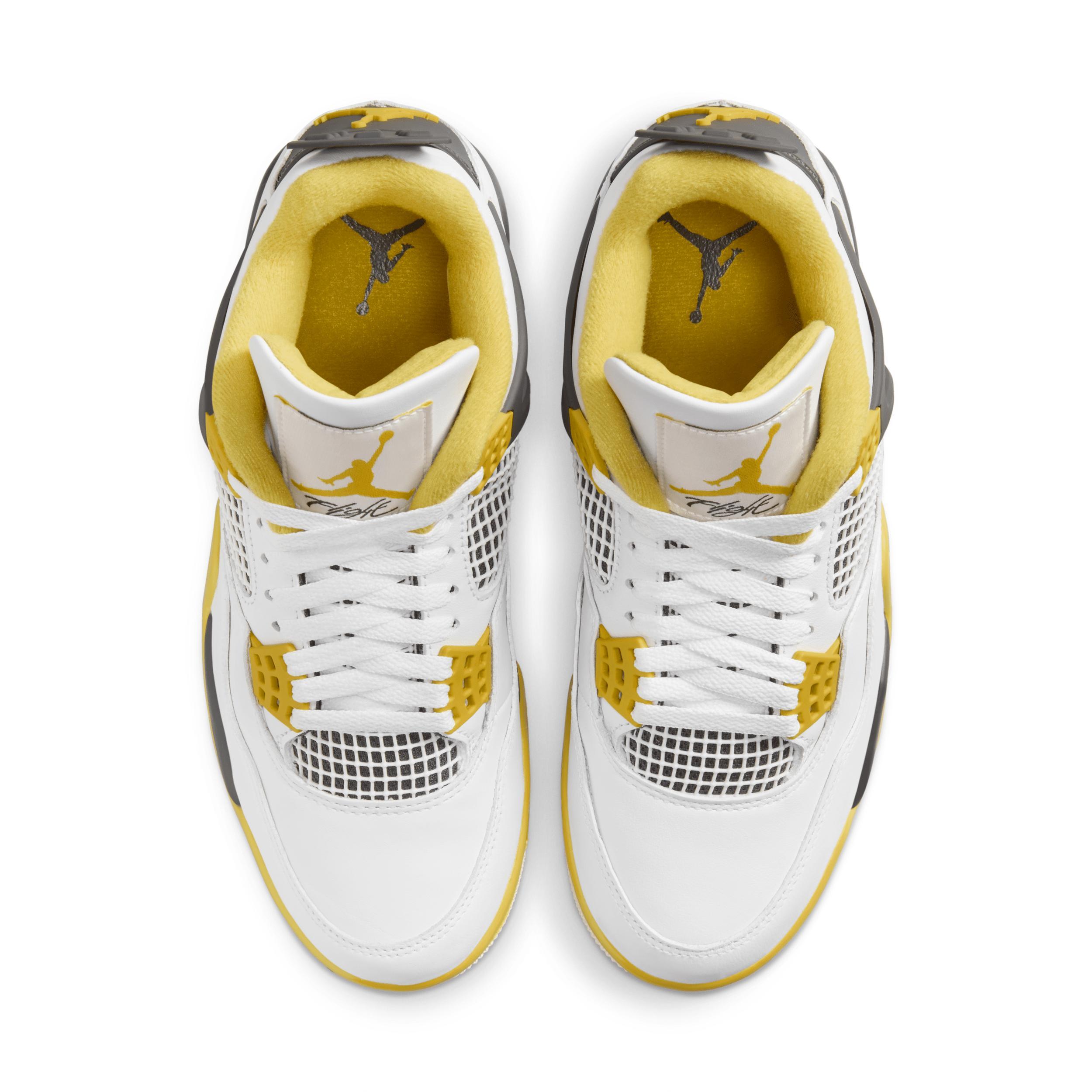 Womens Air Jordan 4 Retro Shoes Product Image