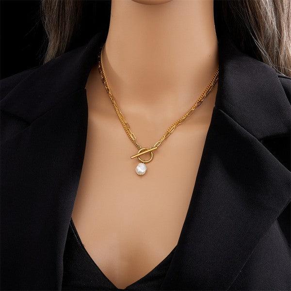 Layered Chain Pearl Necklace Product Image