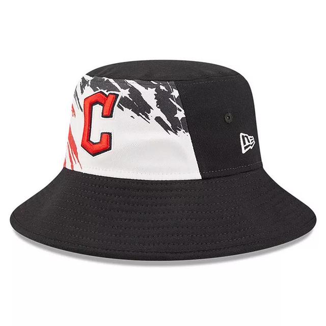 Mens New Era Navy Cleveland Guardians 2022 4th of July Bucket Hat, Grd Blue Product Image