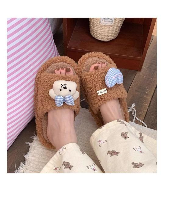 Bear Fluffy Slippers Product Image