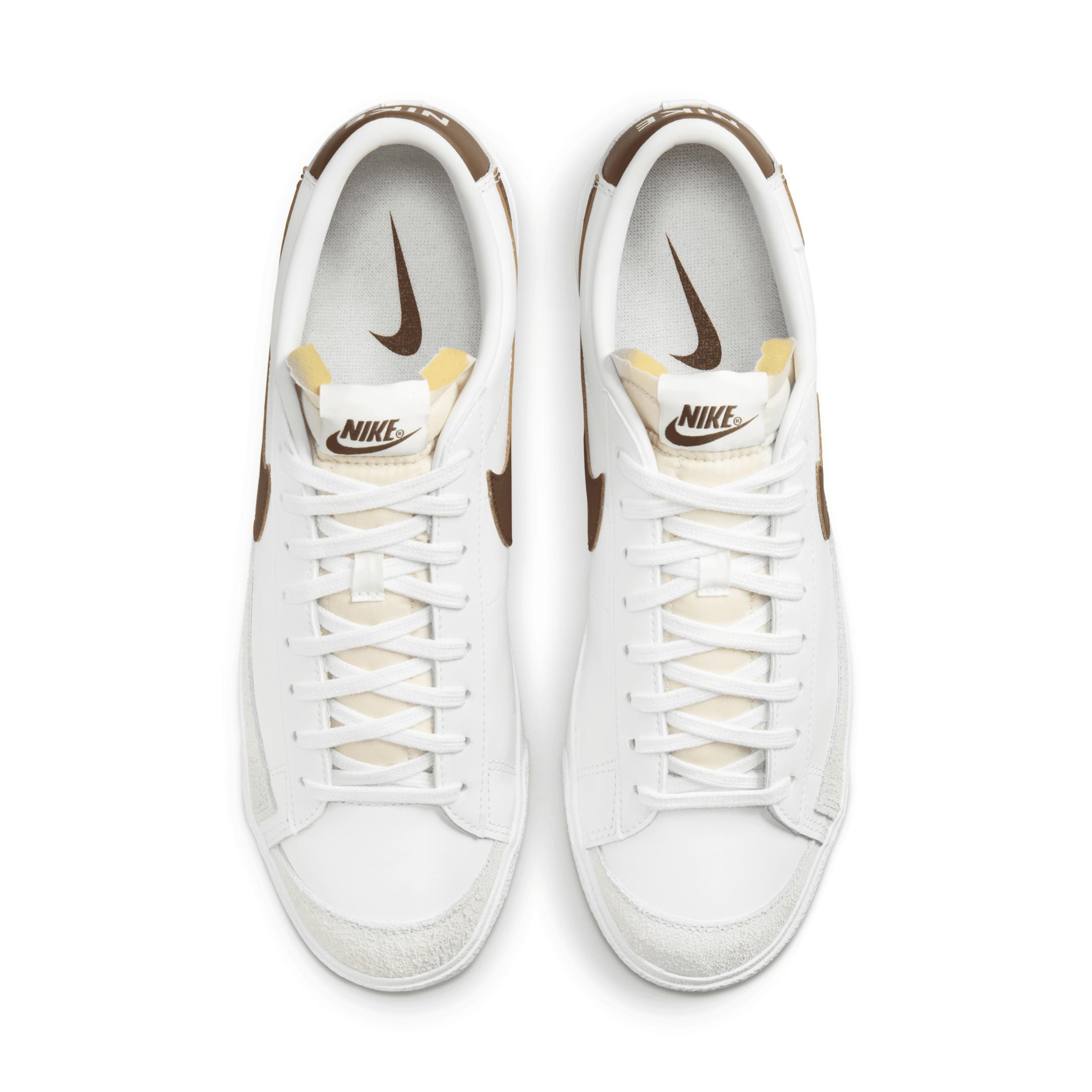 Nike Men's Blazer Low '77 Vintage Shoes Product Image