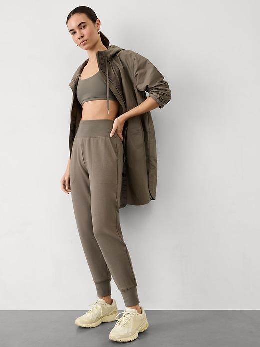 Coaster Luxe High Rise Jogger Product Image