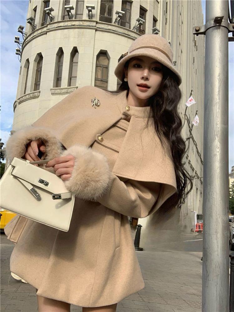 Detachable Cape-Sleeve Furry-Trim Wool Coat with Sash Product Image