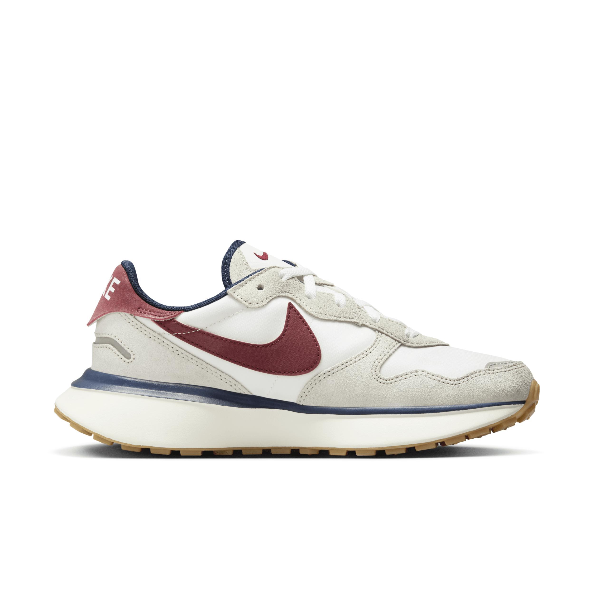 Nike Women's Phoenix Waffle Shoes Product Image