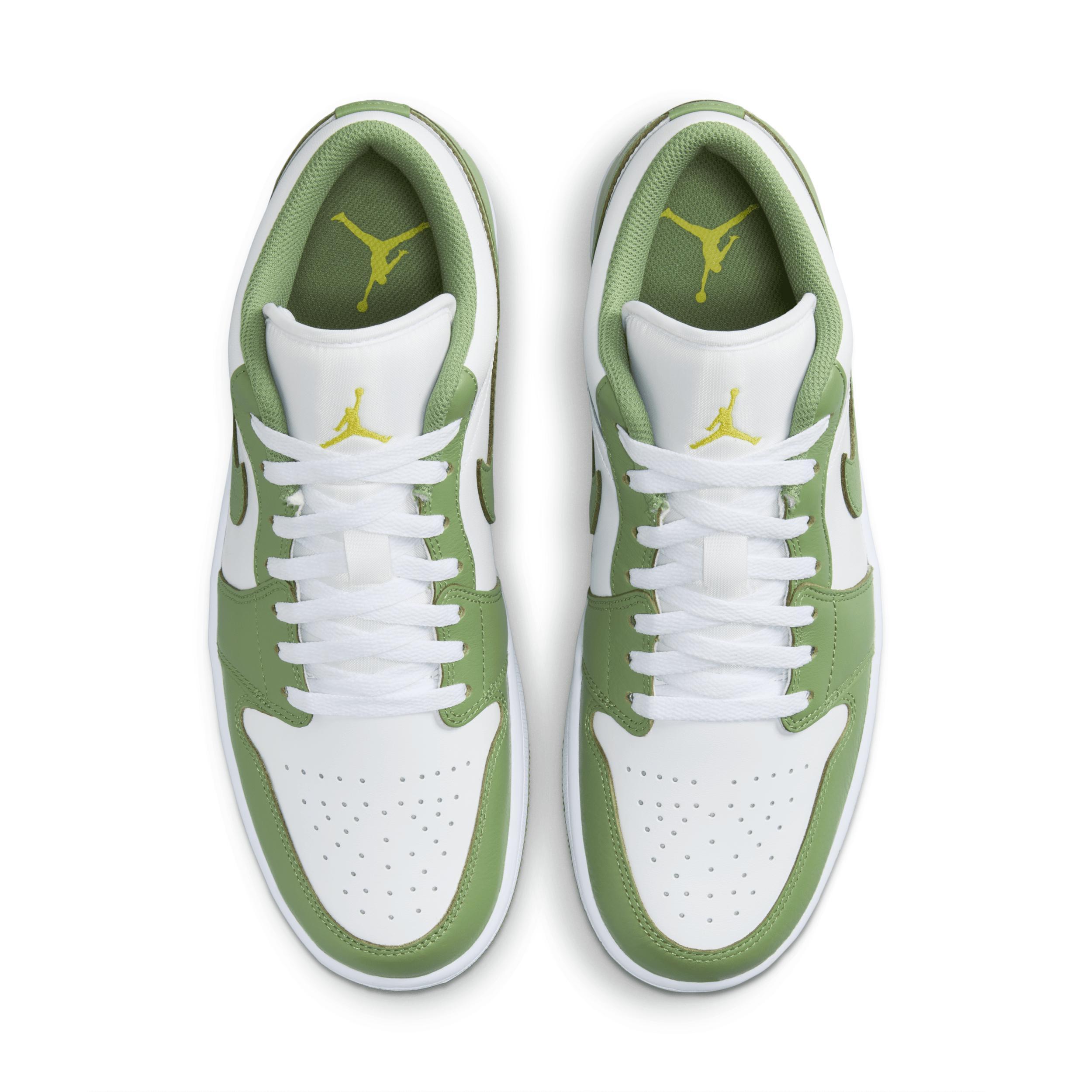 Men's Air Jordan 1 Low SE Shoes Product Image