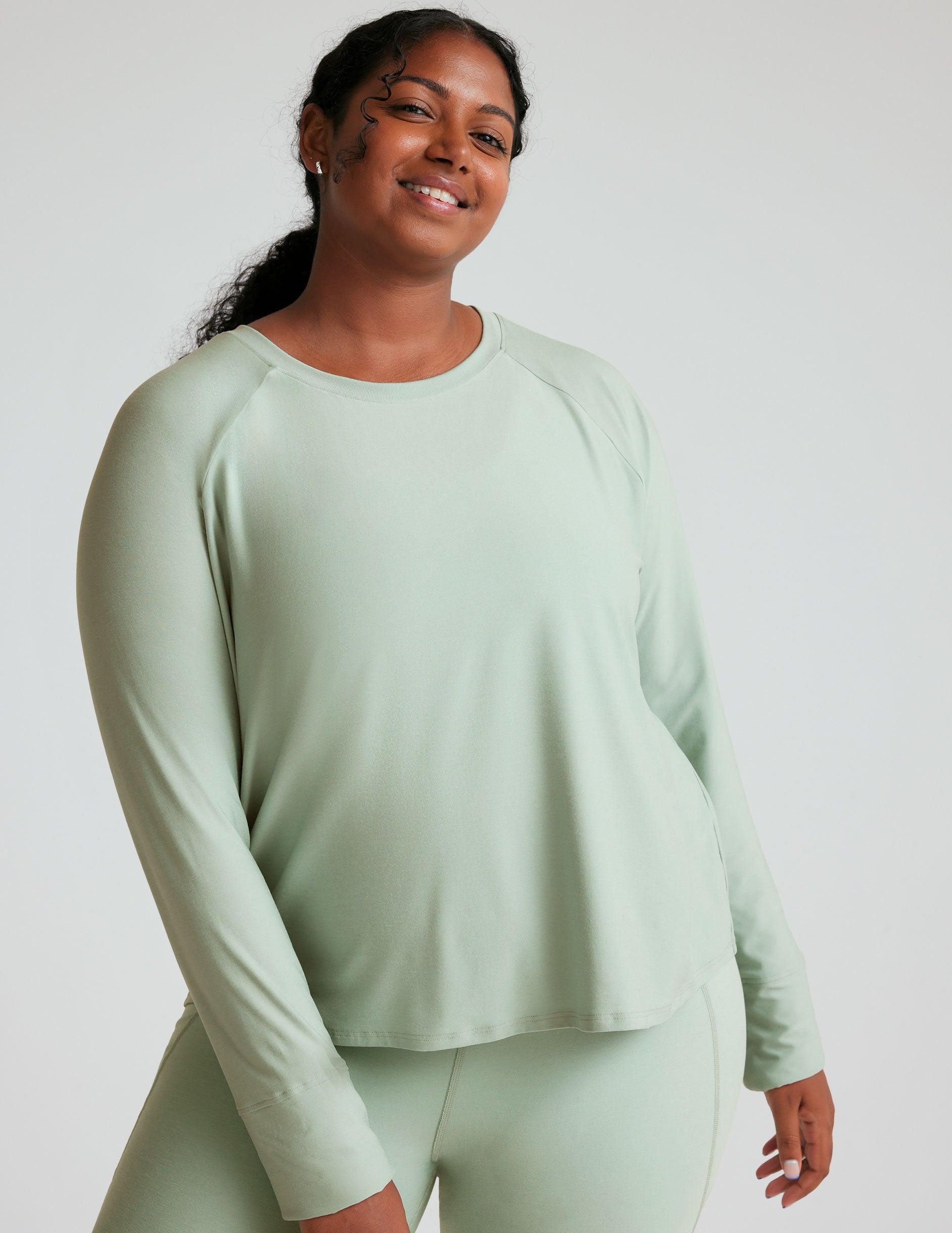 Featherweight Daydreamer Pullover Product Image