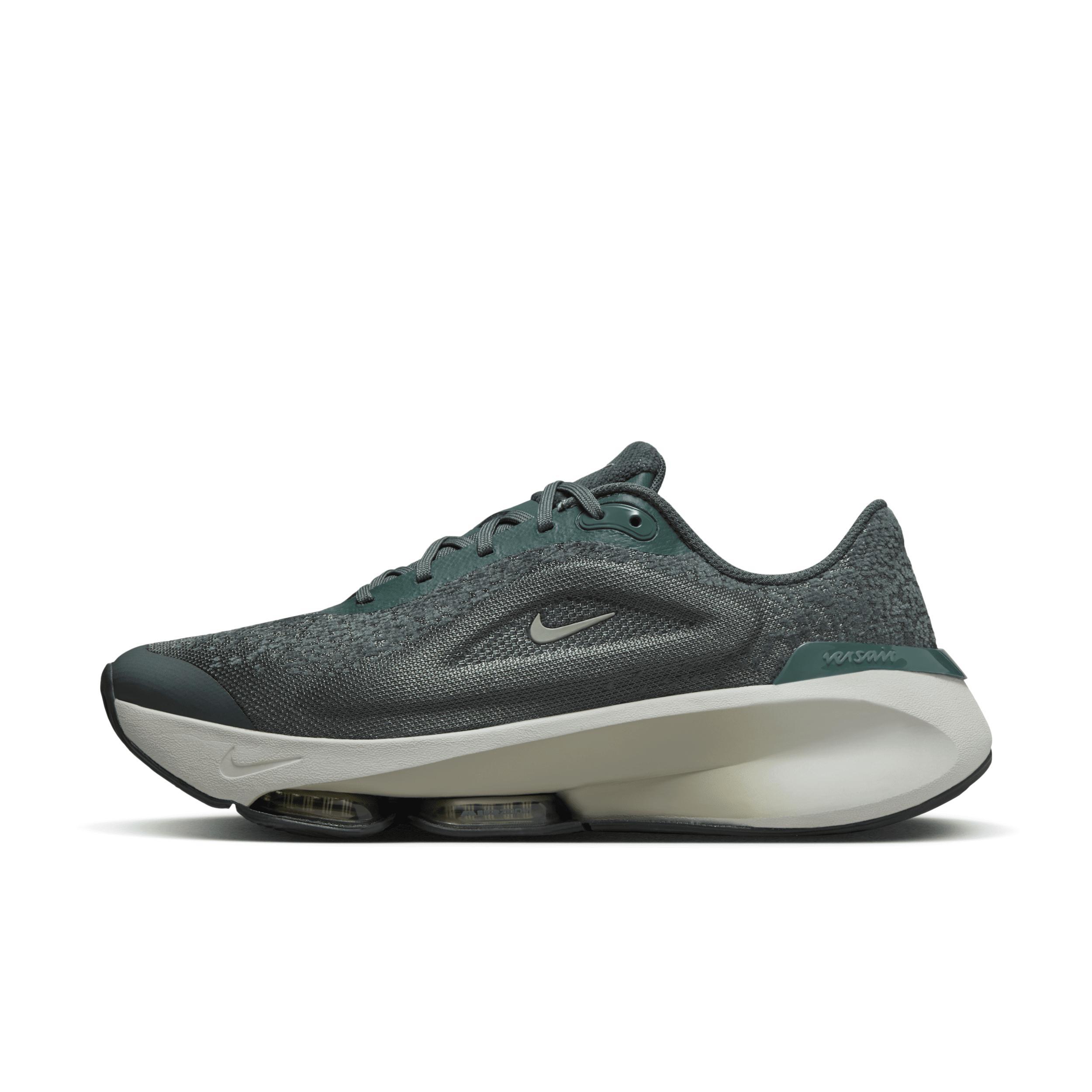 Nike Versair Women's Workout Shoes Product Image