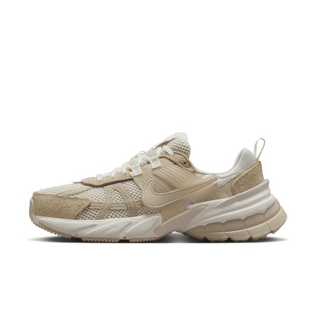 Nike Womens V2K Run Shoes Product Image