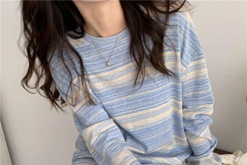 Long-Sleeve Crewneck Striped T-Shirt Product Image