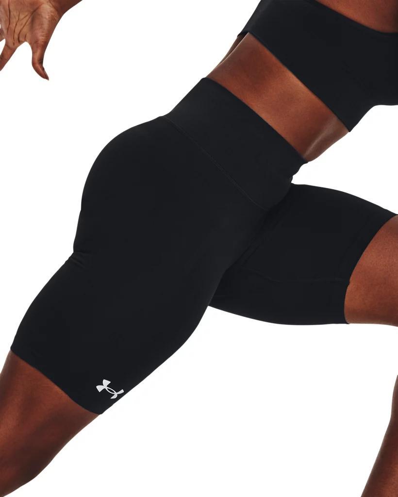 Women's UA Train Seamless Shorts Product Image