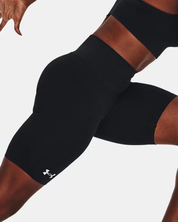 Women's UA Train Seamless Shorts Product Image