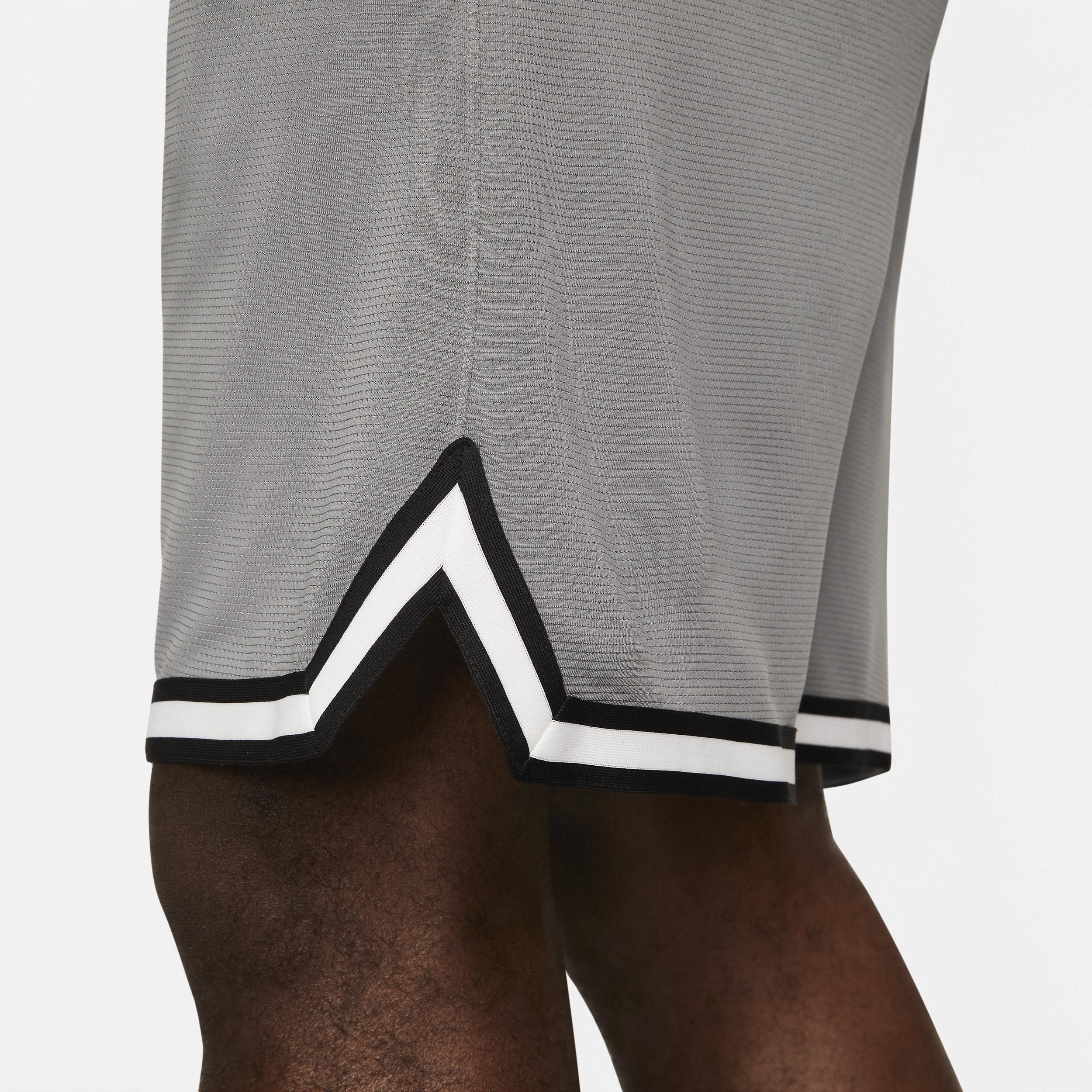 Nike Men's Dri-FIT DNA 10" Basketball Shorts Product Image