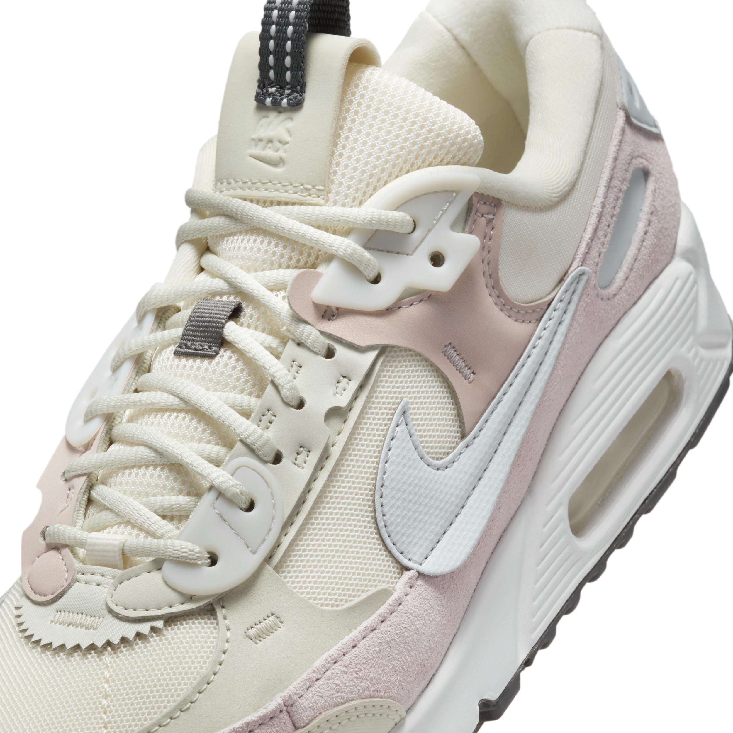 Nike Women's Air Max 90 Futura Shoes Product Image